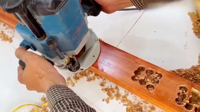 curved wooden staircase real video frame 3
