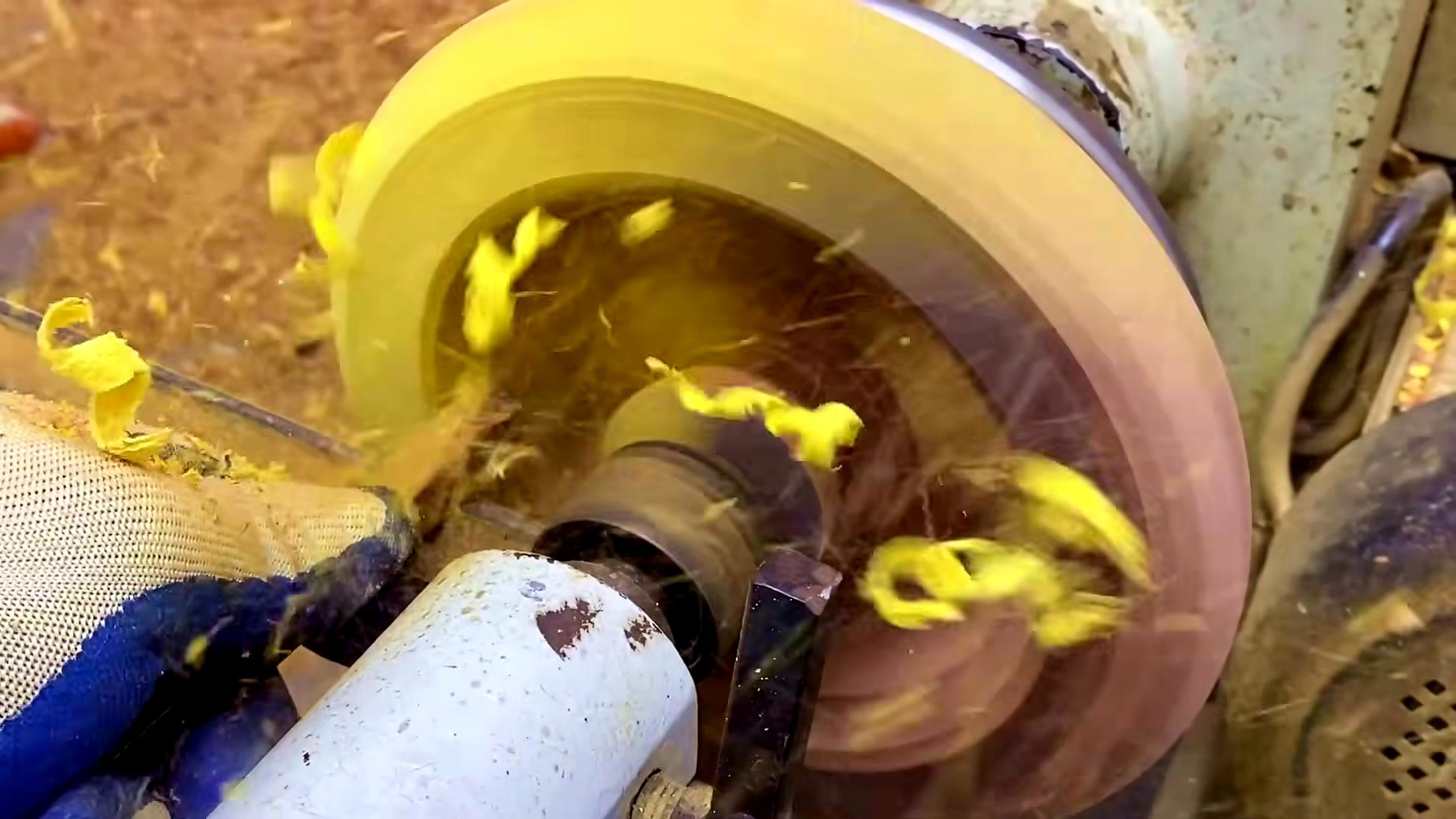 discover unbelievable ways work wood ideas - lathe shaping a round wooden wheel blank