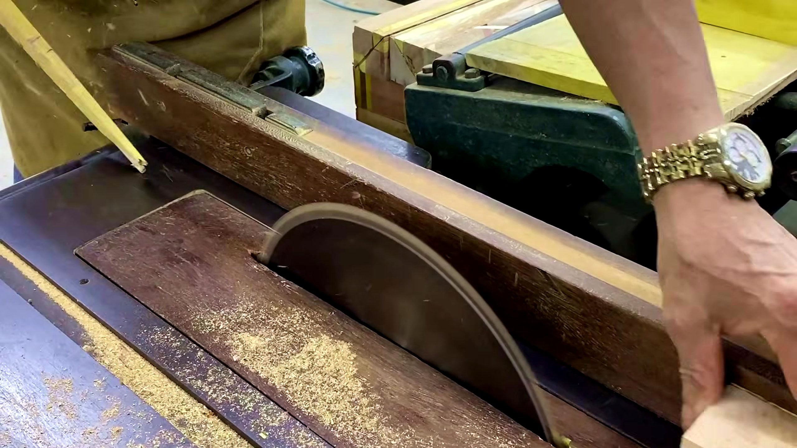 patchwork wood vase turning process starts with narrow strips cut on a table saw