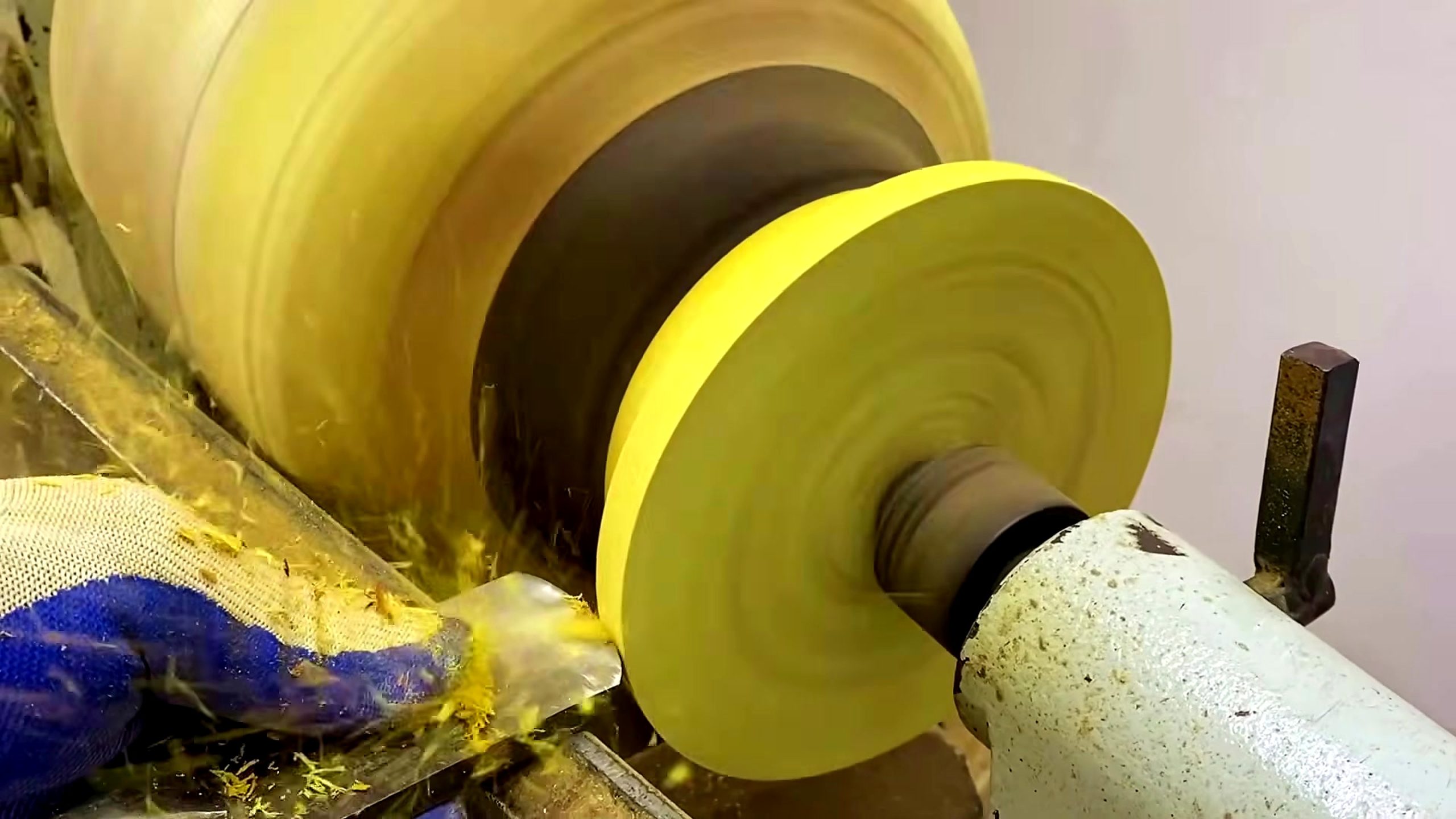 wooden lathe wheel idea groove shaping source frame