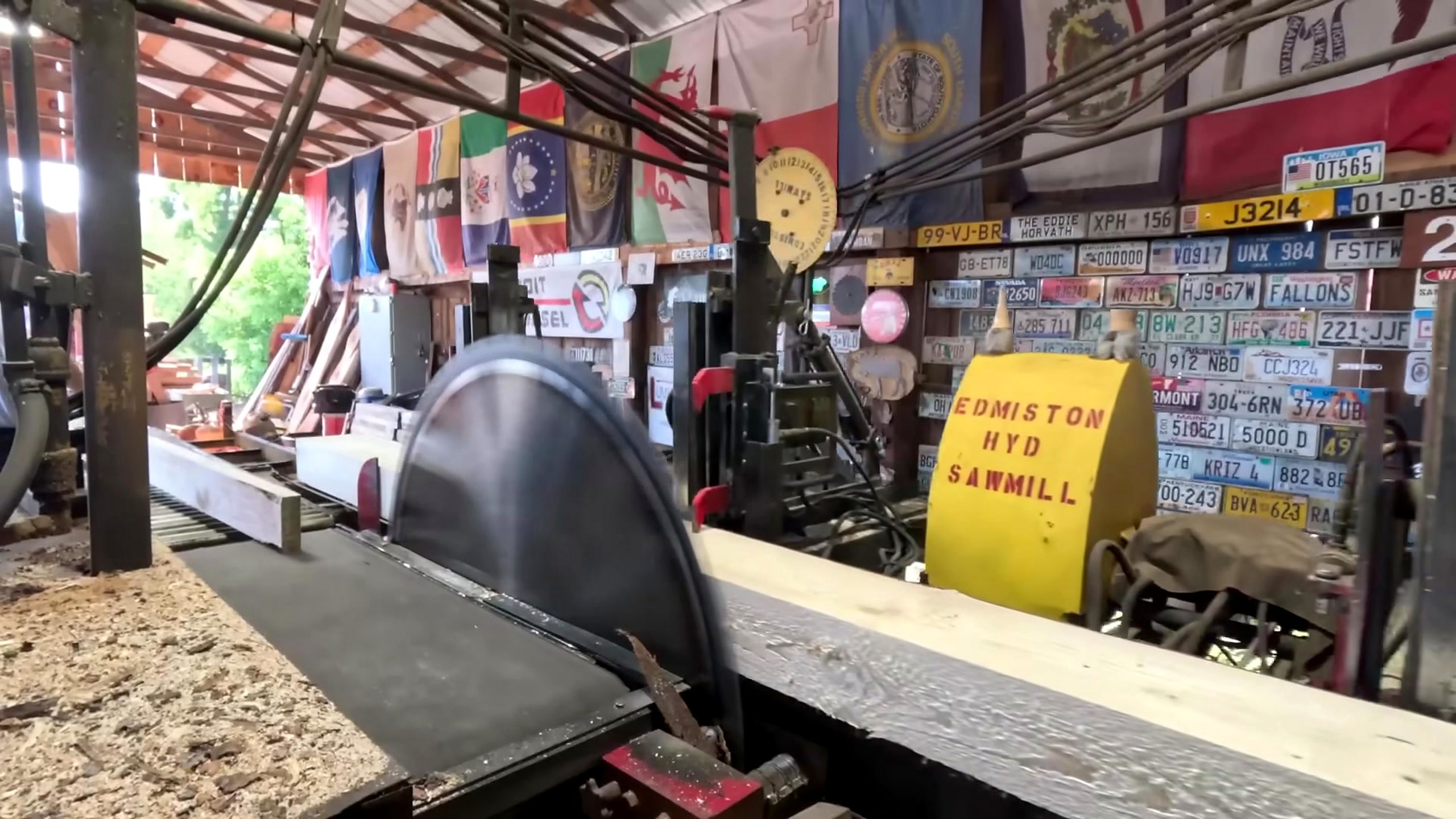 sawing spruce 2x6s 892 - the later review stage where the result can be evaluated