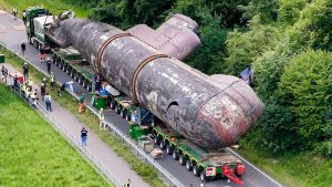 Submarine Heavy Haulage U17 Squeezes Through Narrow Streets Part 3 - YouTube original thumbnail