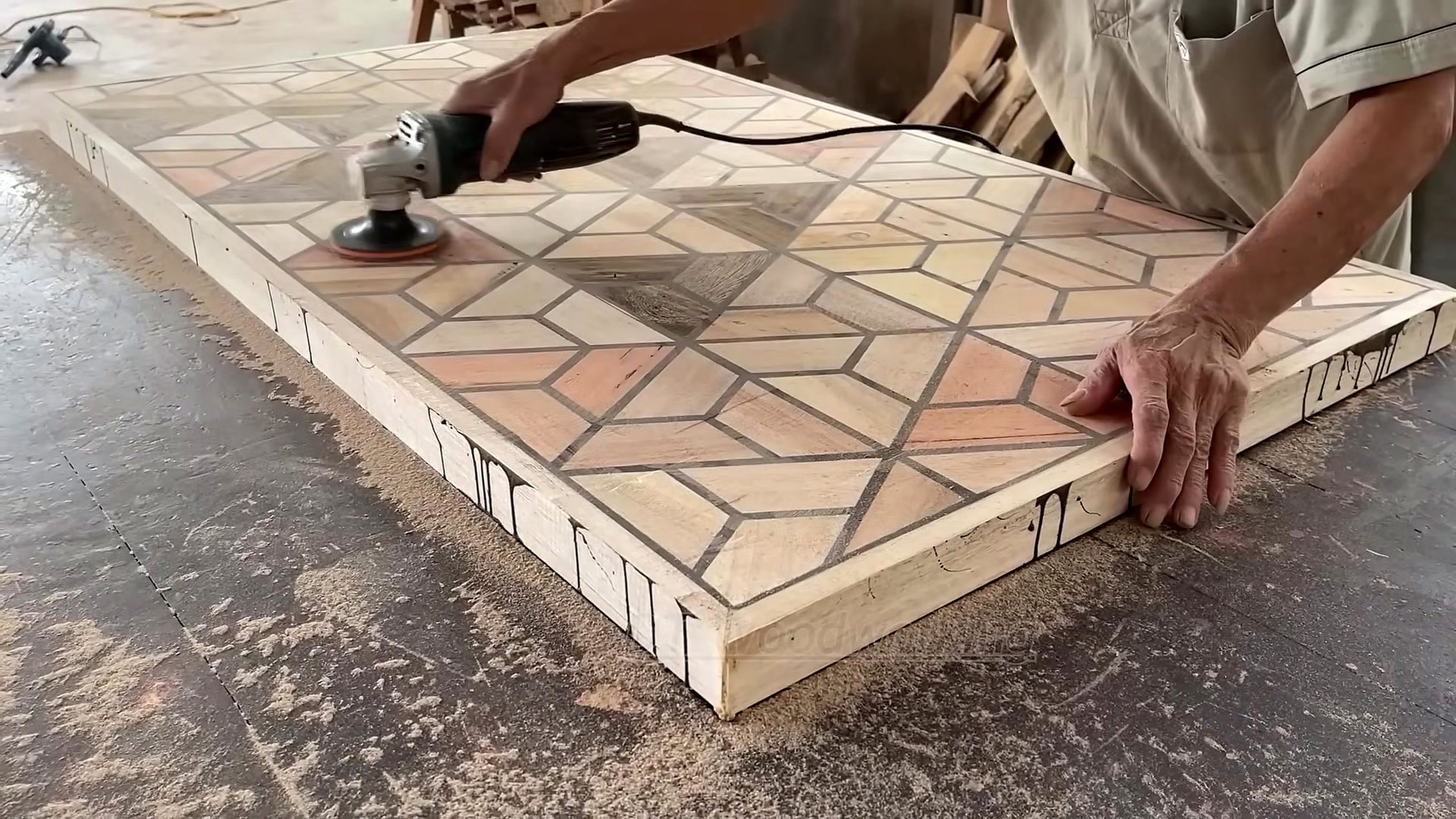 curved redwood blocks high value luxury - the setup or early workflow visible in the source video