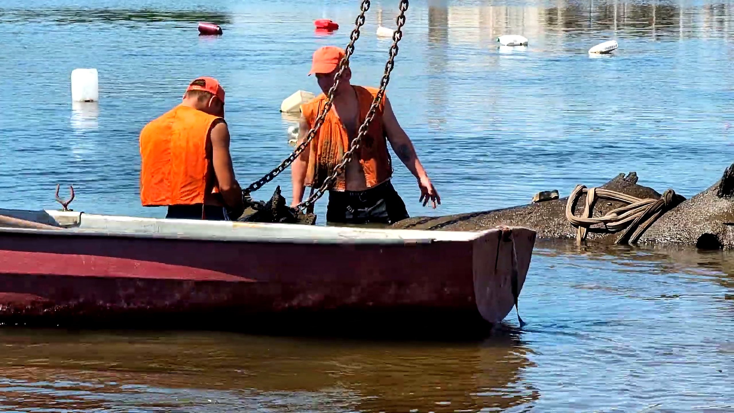 destroyed our crane for river treasure - the main work stage that carries the video's practical lesson