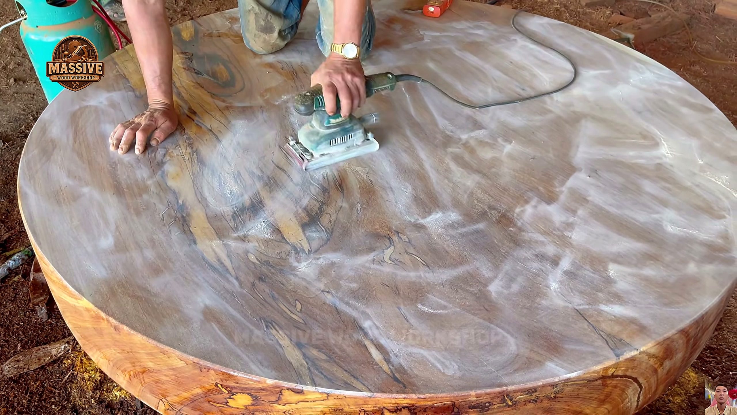 giant log factory intake breakdown - the main machine-pass frame carrying the process lesson