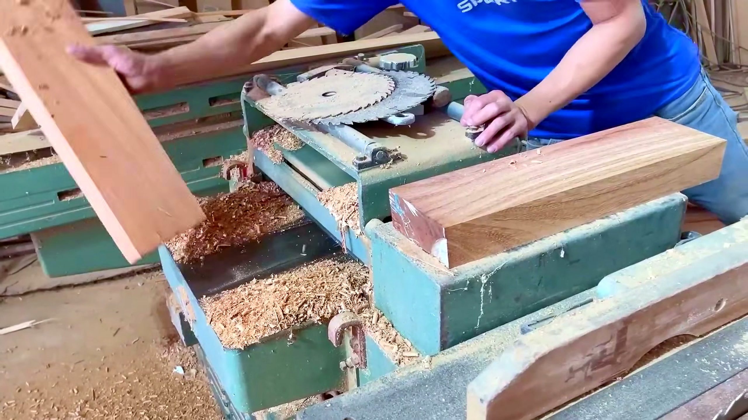 extremely heavy solid wood - the source video context before the main process is judged