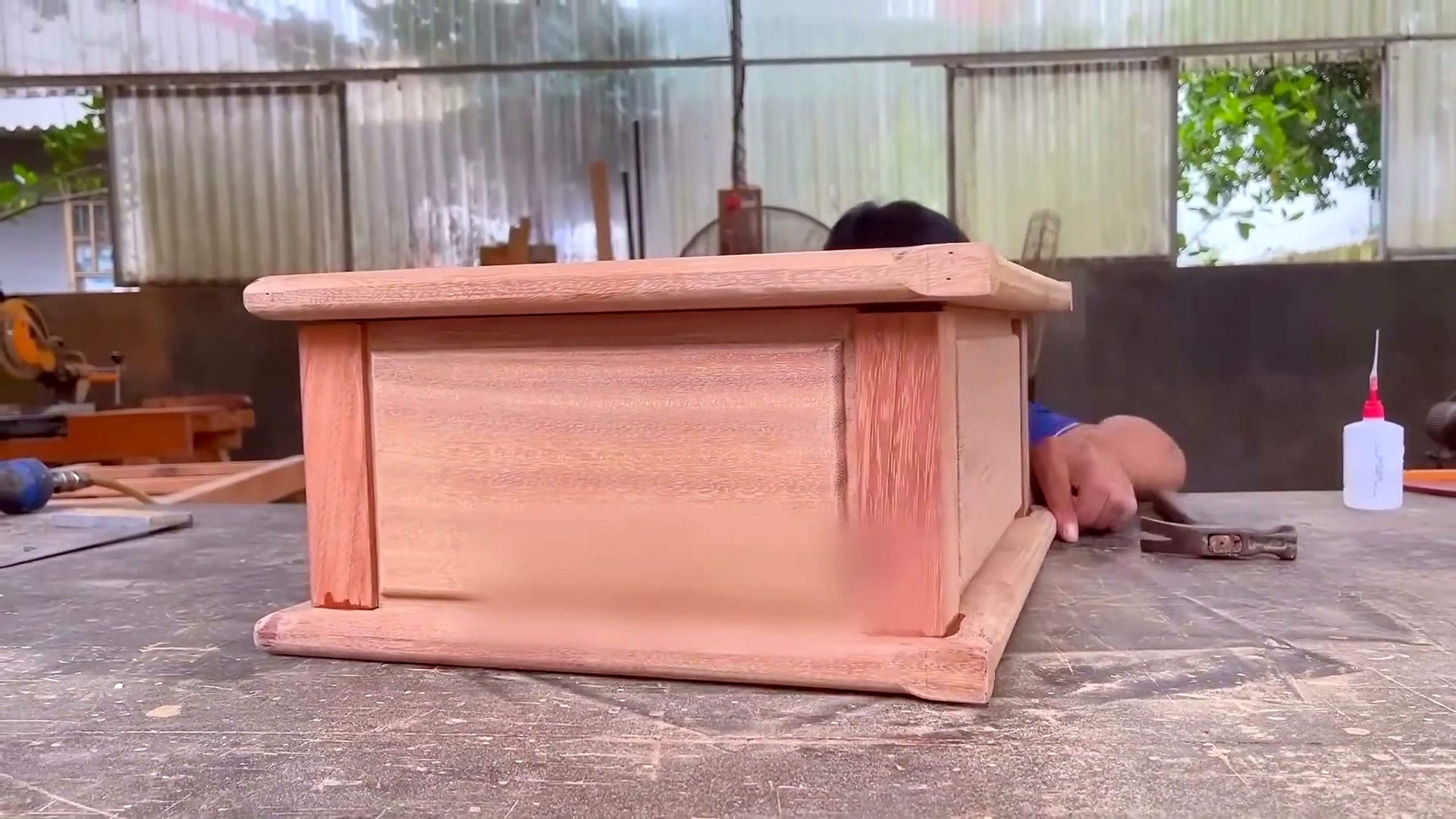 solid rough burl wood - the later review stage where the result can be evaluated