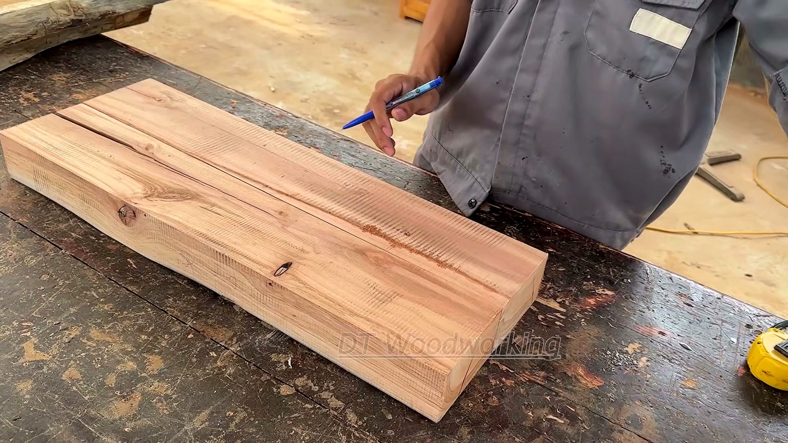 stunning furniture masterpiece - the setup or early workflow visible in the source video