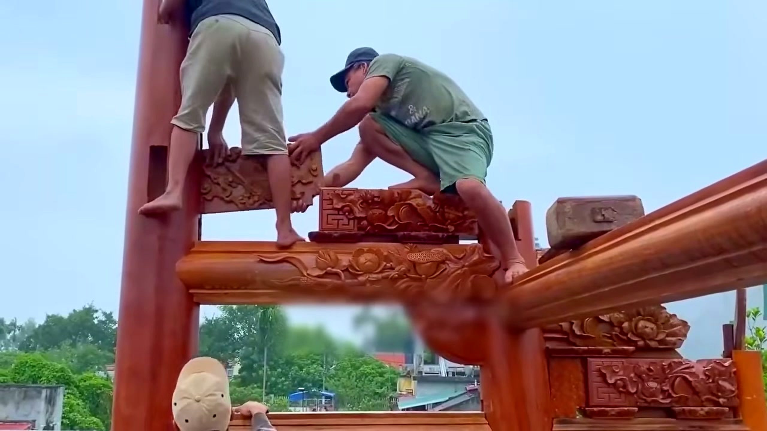 timber temple master woodcrafters build monumental - the main work stage that carries the video's practical lesson