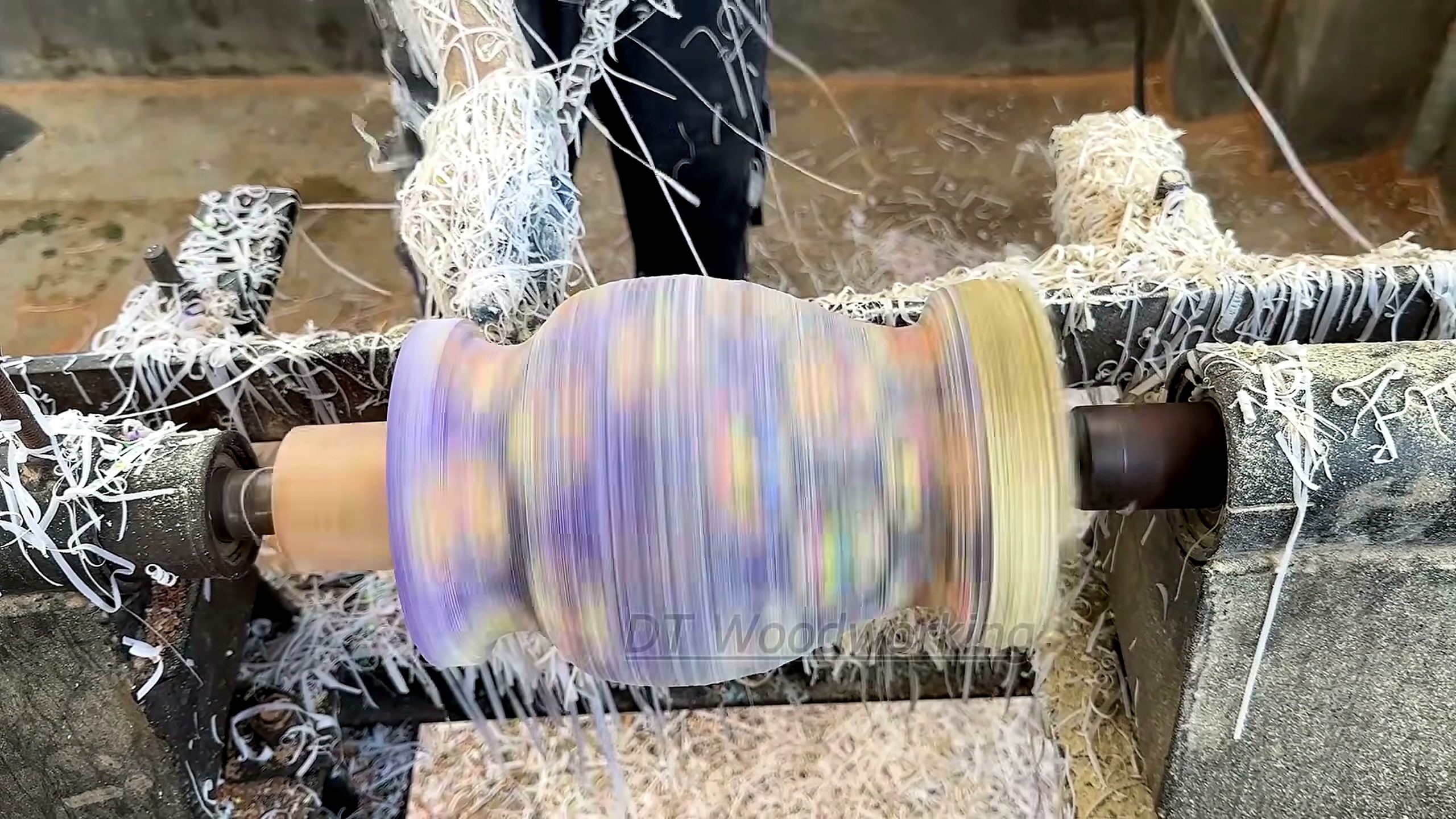 unbelievable artistic masterpiece - a detail-check moment that helps readers inspect the process